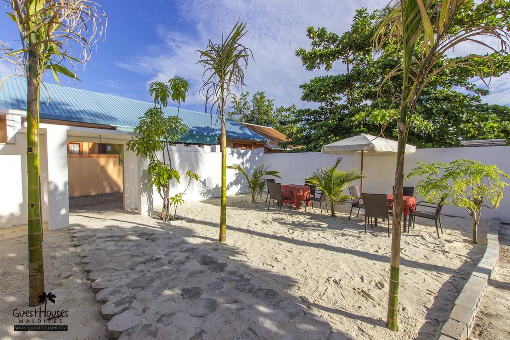 Castle Inn Bodufolhudhoo Exteriör bild